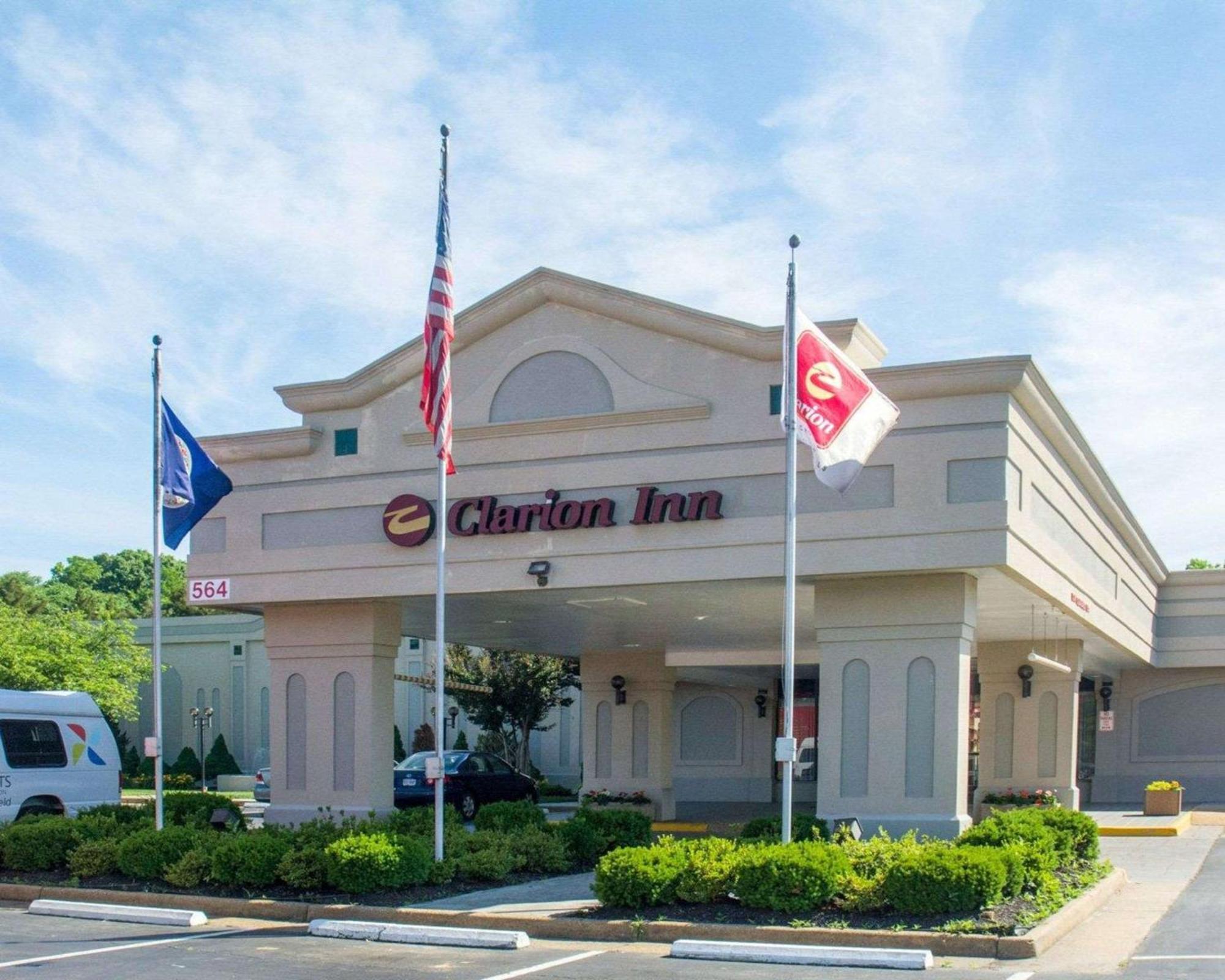 Clarion Inn Fredericksburg Bagian luar foto